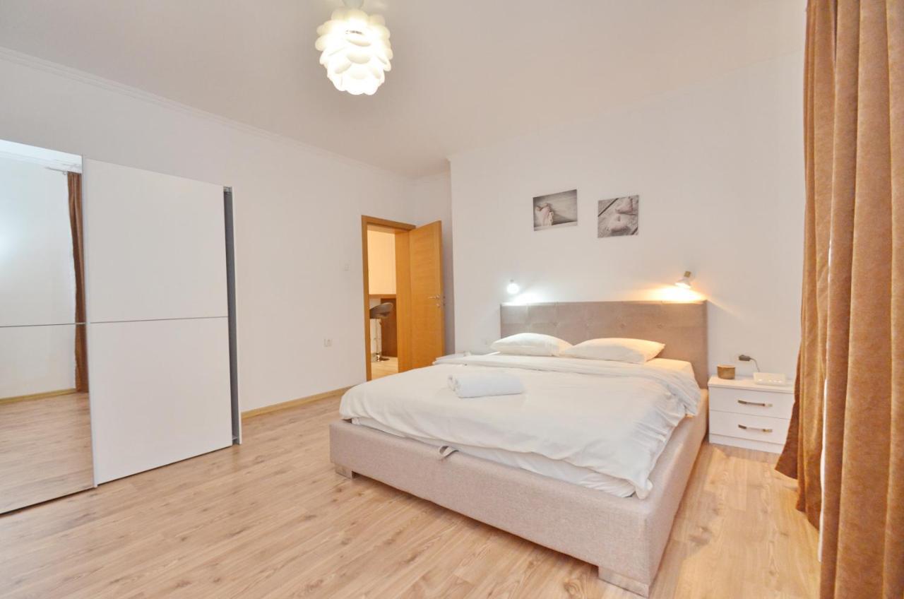 Villa Ilijana Тиват Екстериор снимка