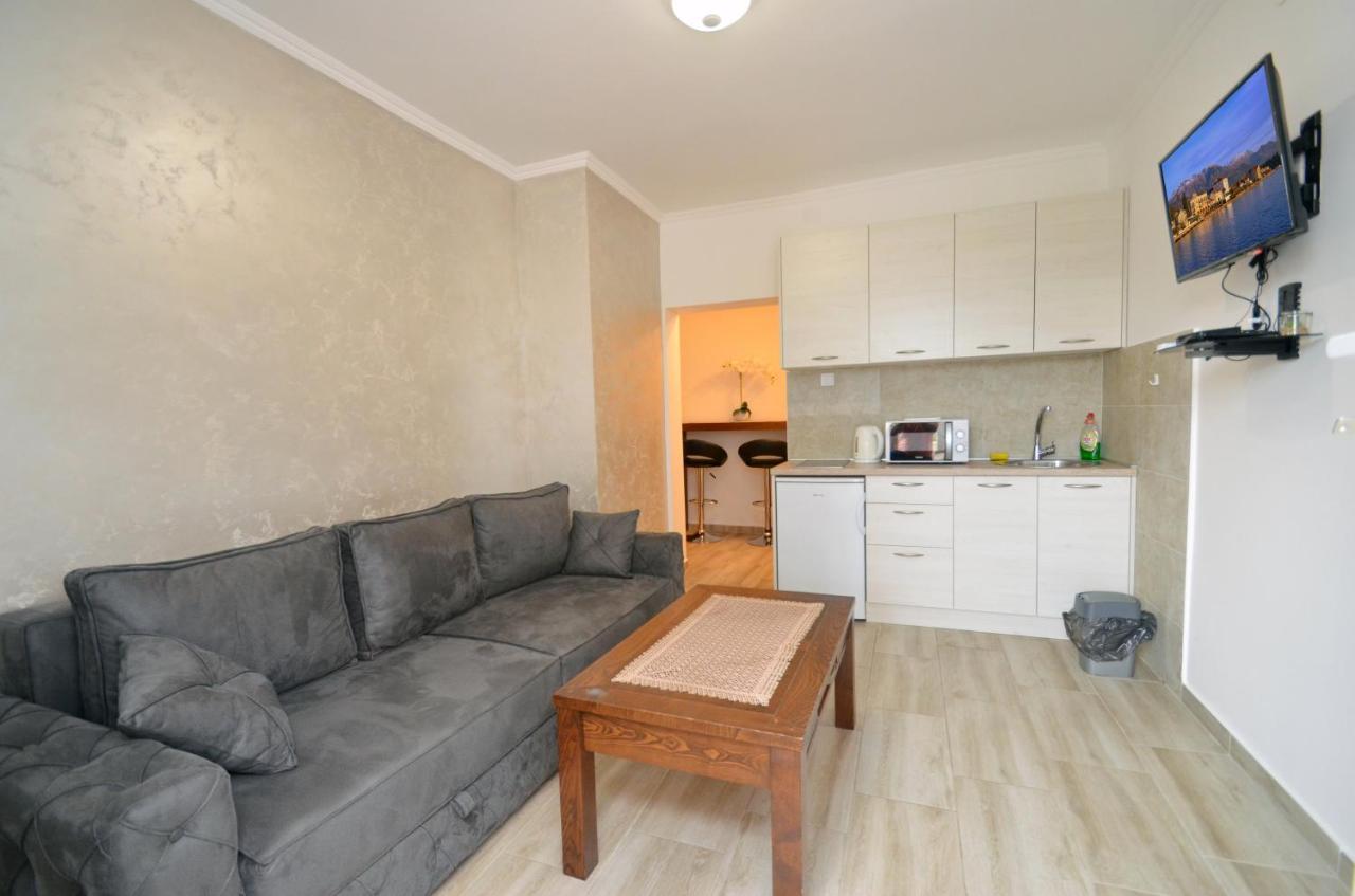 Villa Ilijana Тиват Екстериор снимка