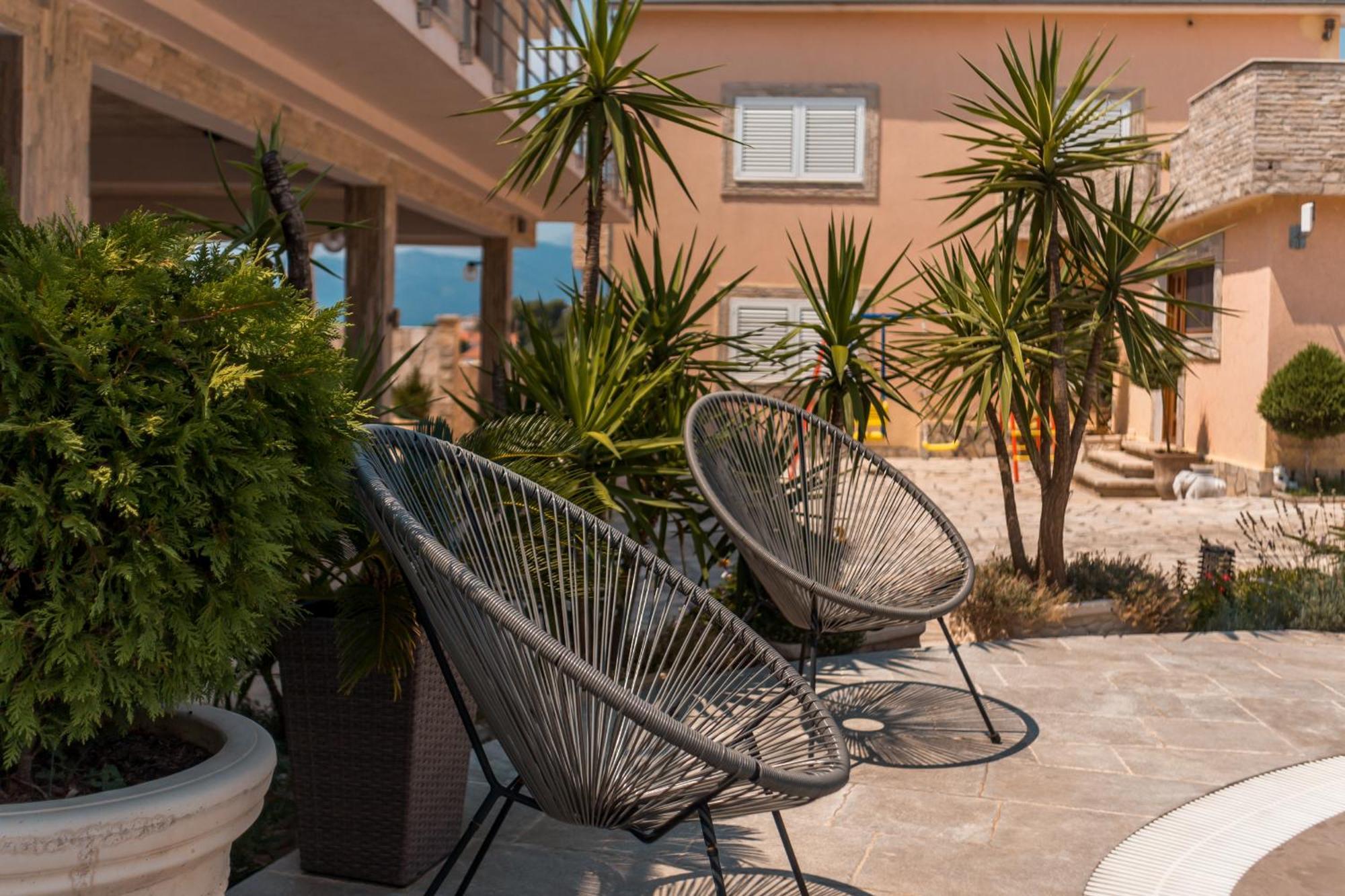 Villa Ilijana Тиват Екстериор снимка